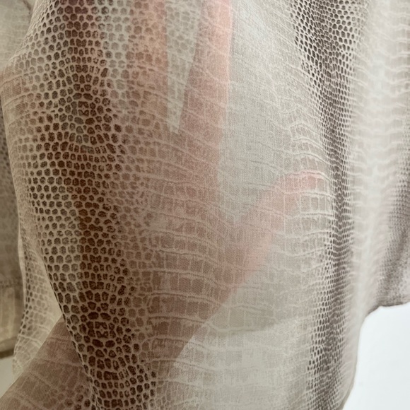 Zara Sheer Snake Skin Print V Neck Blouse Size S - Picture 3 of 6